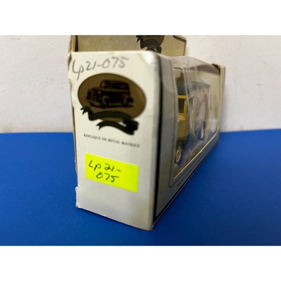 vintage LLEDO Diecast 1934 CHEVROLET BOX VAN Promo Lanes LP21 new nib - Picture 4 of 7